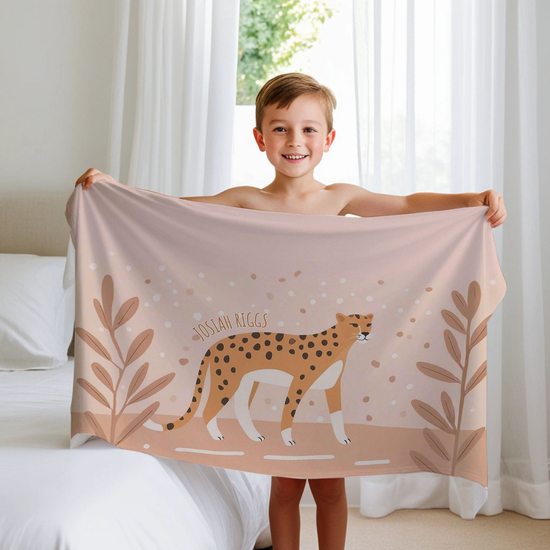 Cheetah personalized blanket for newborn and kids - Dotty Drifter