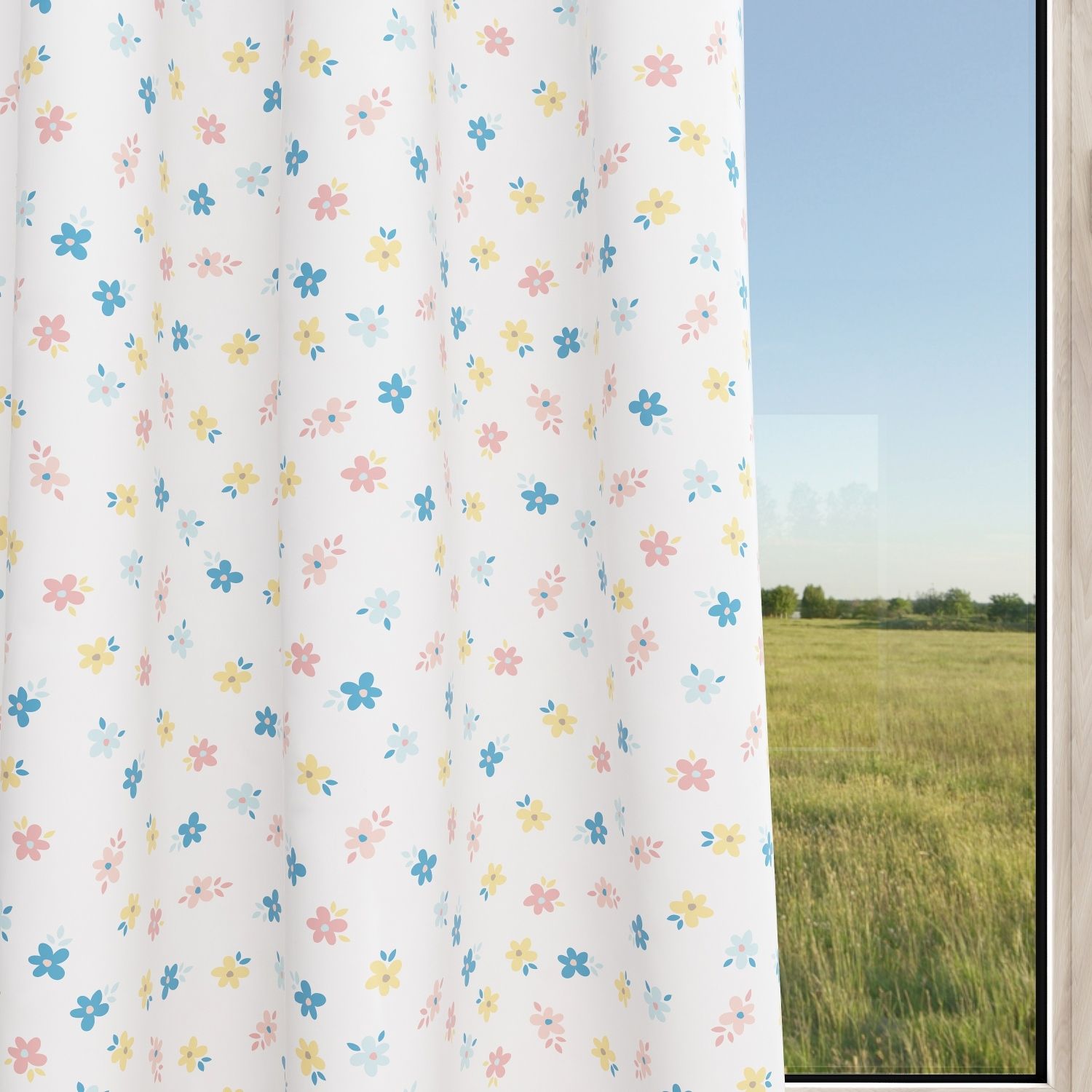 Floral Kids & Nursery Blackout Curtains - Itsy-bitsy Floras